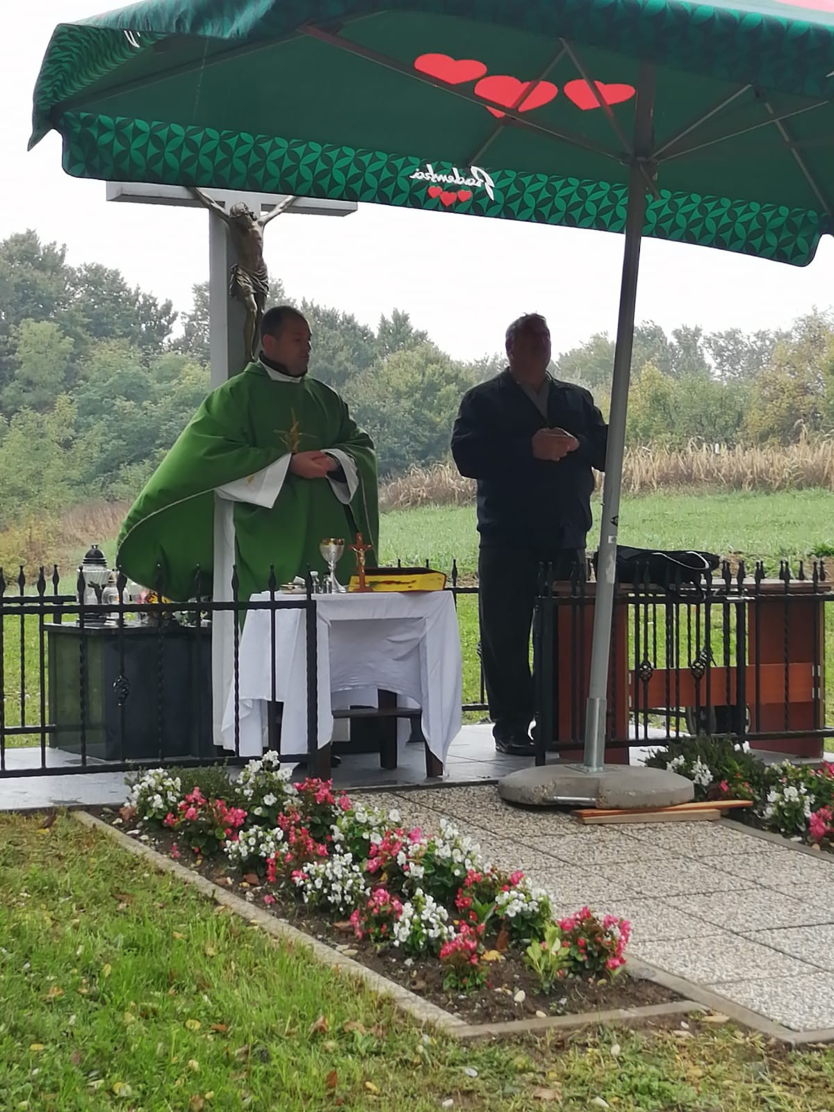 Godišnja misa kod križa u zaseoku Jakopovići u Dubovcu