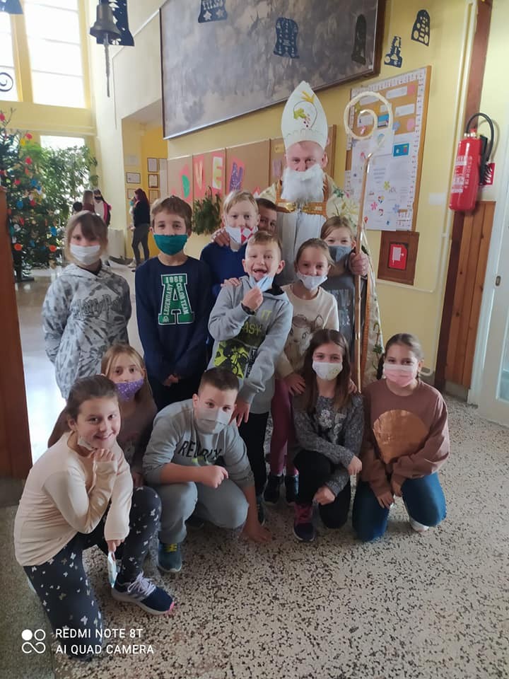 POSJET SVETOG NIKOLE NAŠOJ OSNOVNOJ ŠKOLI