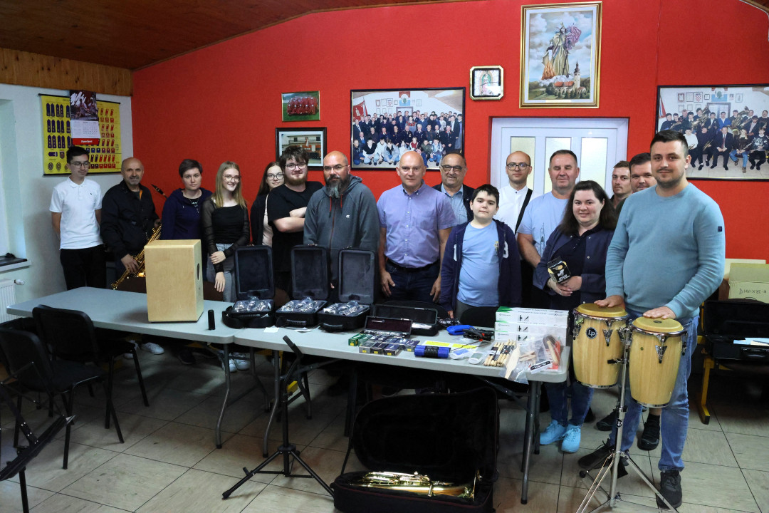 Općina Gornja Stubica donirala Puhačkom orkestru nove instrumente i opremu