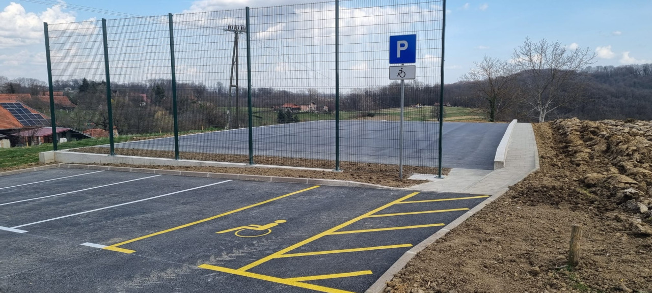 Završena prva faza izgradnje i opremanja dječjeg igrališta u Modrovcu