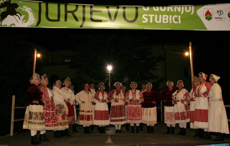 KULTURNO – ZABAVNI PROGRAM POD LIPOM 