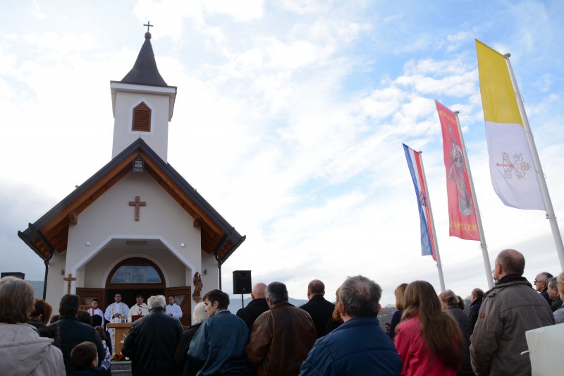 SVEČANO MISNO SLAVLJE U KAPELI SV. KATARINE U JAKŠINCU POVODOM NADOLAZEĆEG BLAGDANA SVETE KATARINE